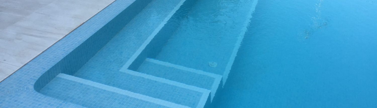 invernada Technipool mantenimiento y construcción de piscinas. Sevilla